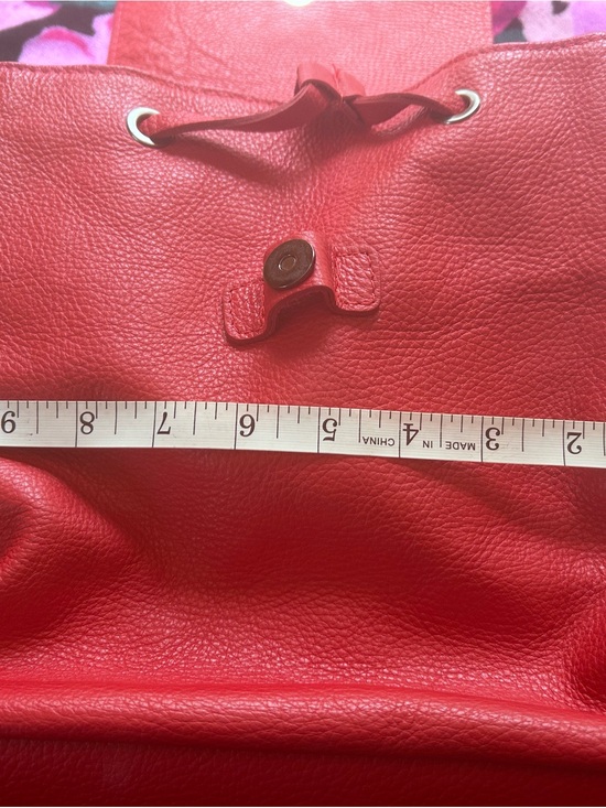 Vera Pelle Red Drawstring Backpack with Flap main image 6
